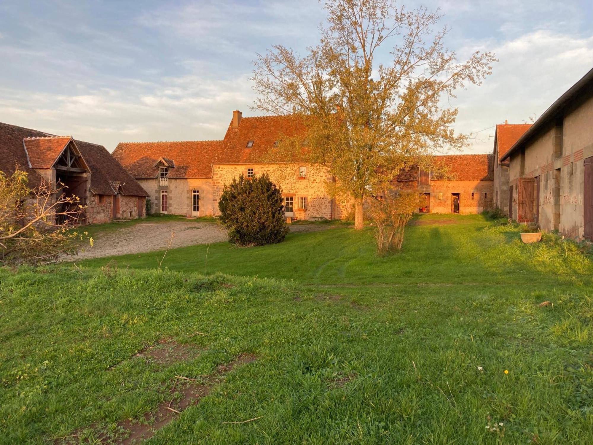 Domaine Le Sciau Bed & Breakfast Couzon Dış mekan fotoğraf